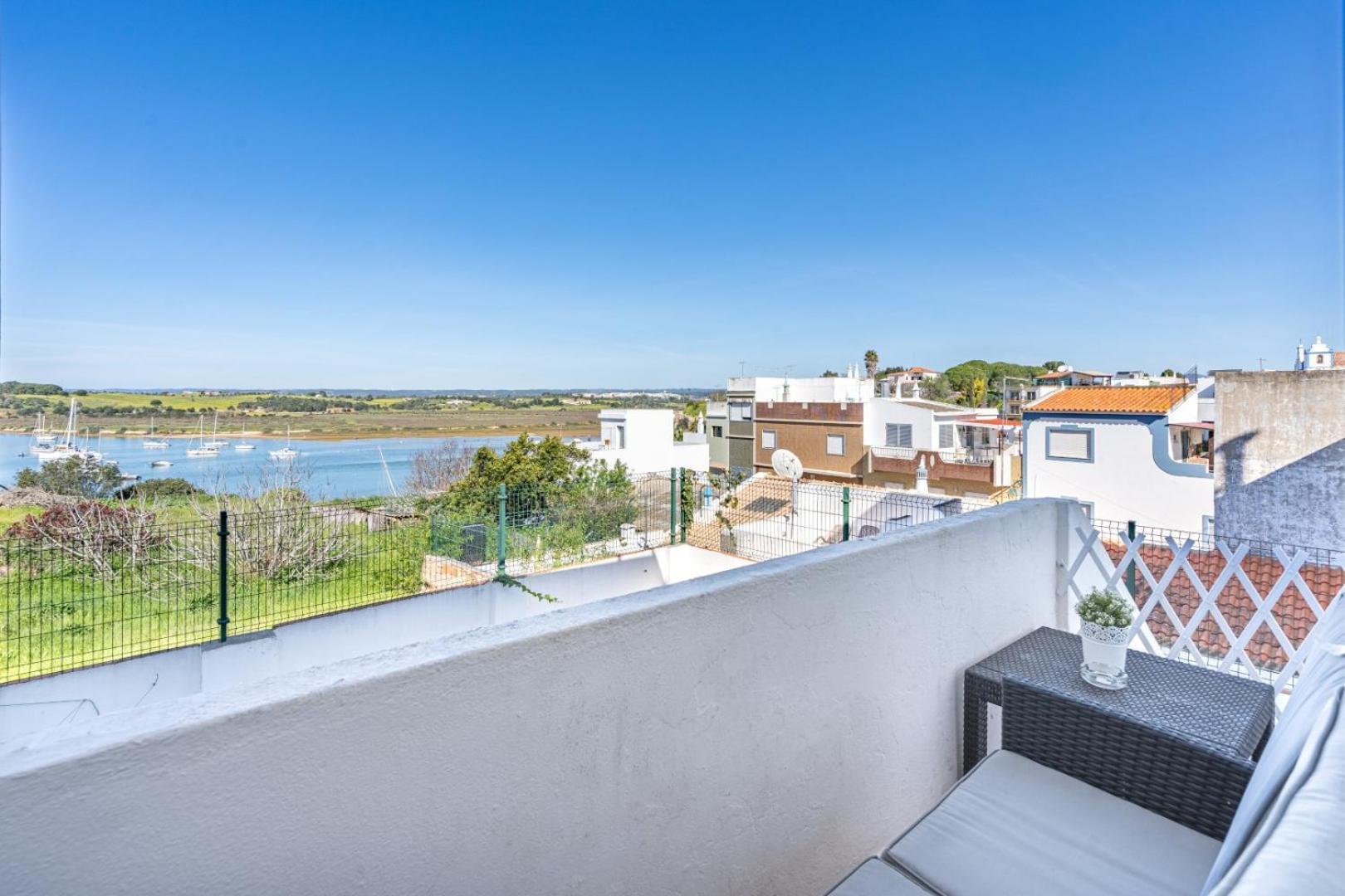 Ria Guest House Alvor Exterior photo